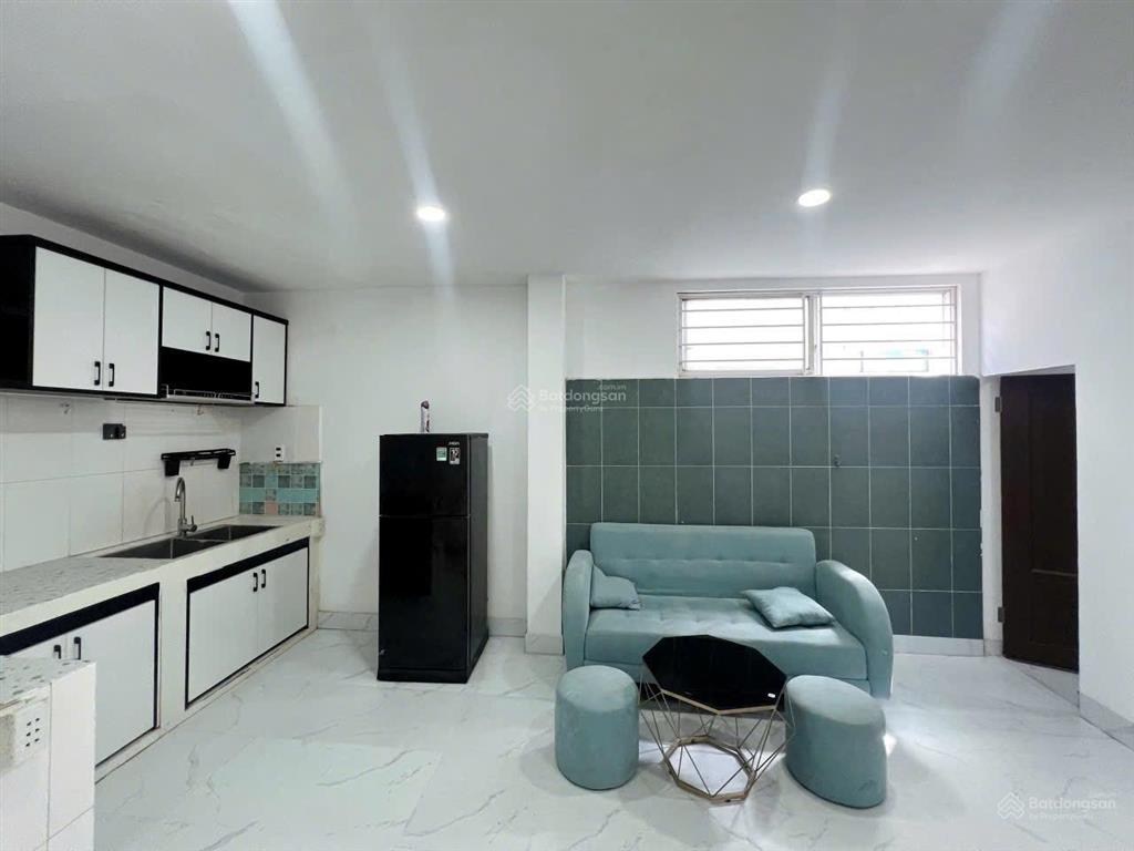 Cho thuê căn hộ 1pn tách bếp (55m2) tại đường cách mạng tháng tám q3 gần toà viettel