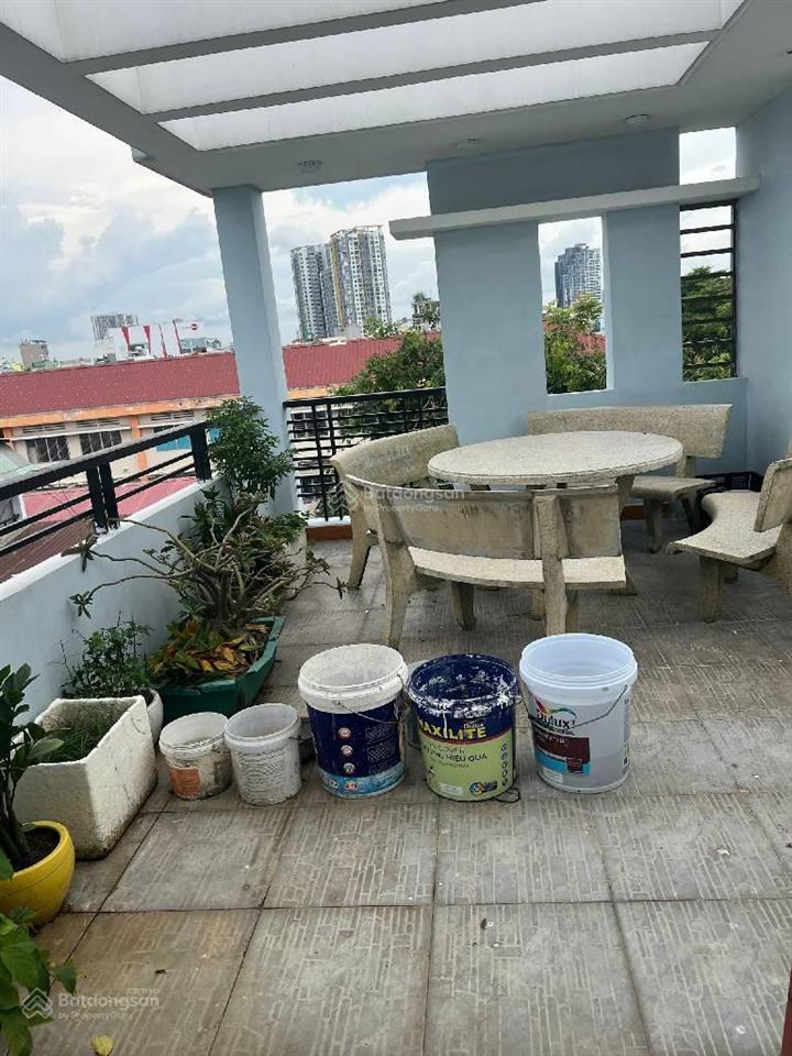 Bán nhà 5 tầng đường hậu giang,hẻm 4m thông,gần chợ bình tây