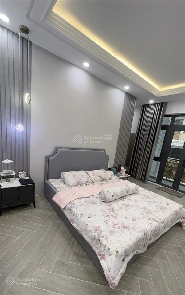 Bán biệt thự đẹp 4 tầng đường phan anh, gần ngã tư 4 xã, giáp q6