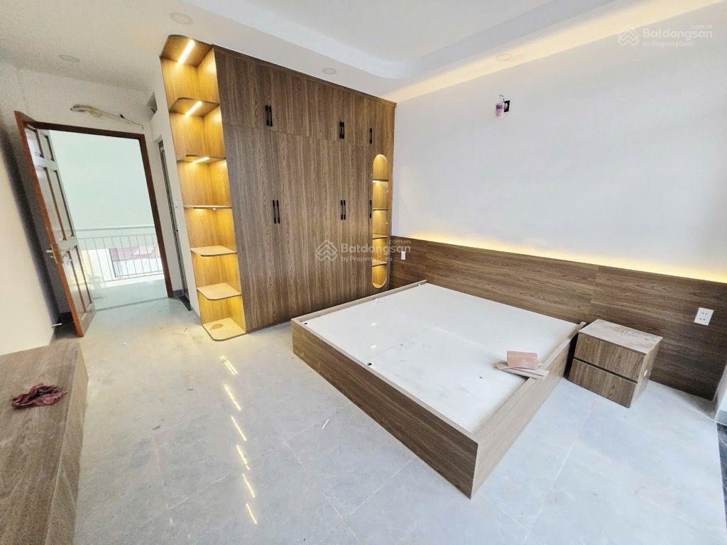 Bán nhà 5 tầng mới tinh đường an dương vương,gần bà hom chợ phú lâm.