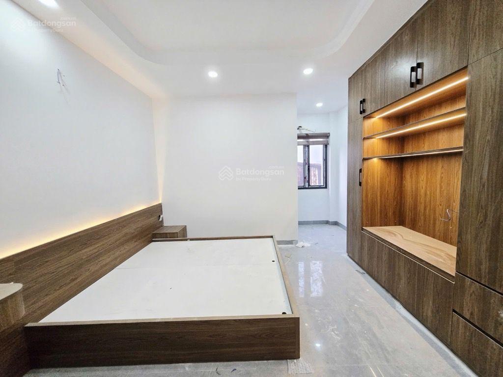 Bán nhà 5 tầng mới tinh đường an dương vương,gần bà hom chợ phú lâm.