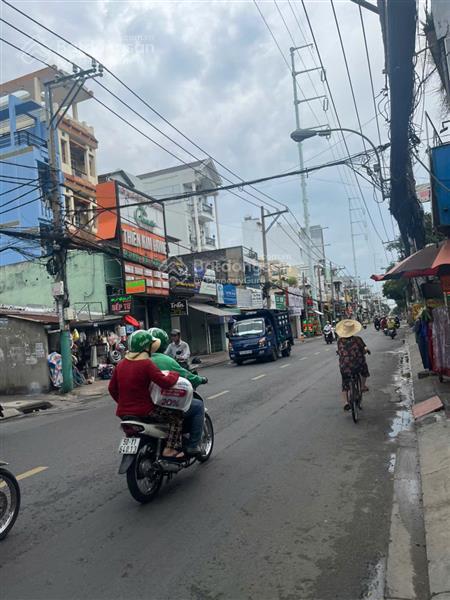 Bán nhà 2 tầng mặt tiền âu cơ,gần hồng lạc,lủy bán bích