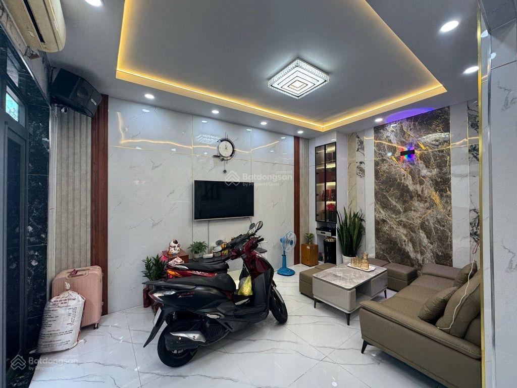 Nhà đẹp 2 tầng đường lý chiêu hoàng, gần cư xá phú lâm d, q6