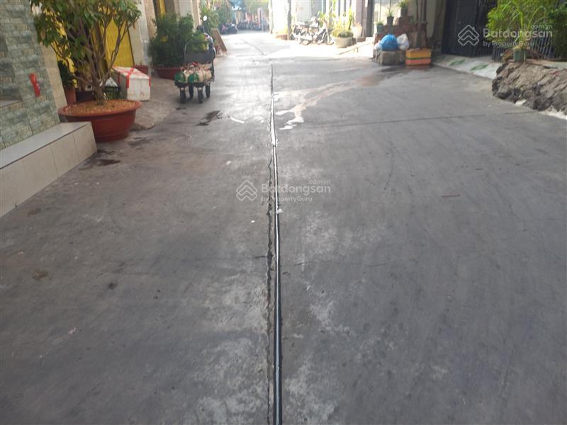 Nhà 2 tầng186m2(8x23)đường nguyễn văn luông,gần cầu hậu giang q6.