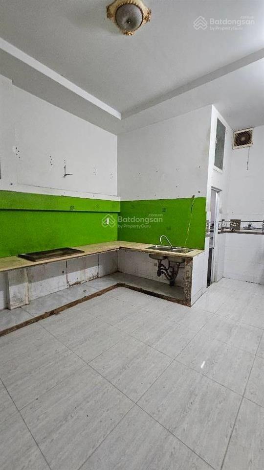 Nhà 2 tầng khu cư xá phú lâm agần vòng xoay phú lâm q6