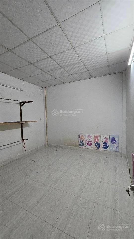 Nhà 2 tầng khu cư xá phú lâm agần vòng xoay phú lâm q6