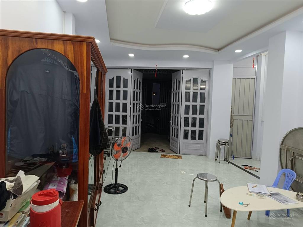 Mặt tiền kd  lê tấn bê  nhà đẹp 2 tầng  gần bến xe miền tây, giáp q6