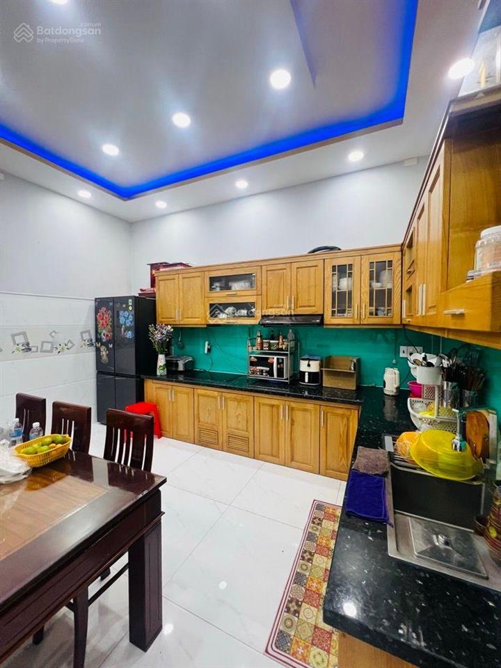 Nhà đẹp 3 tầngđoàn phú tứbến xe miền tây,giáp q6