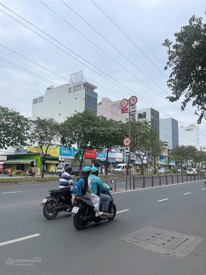 Mặt tiền kd đường hồ học lãm, gần kinh dương vương, bến xe miền tây