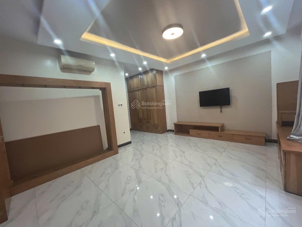 Nhà 4 tầng 140m2(5.6x26) đường minh phụng,gần hồng bàng,hậu giang,q6