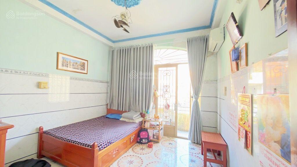 Mặt tiền kinh doanhchu thiênnhà 5 tầng 81m2(4x20)giá 12 tỷ