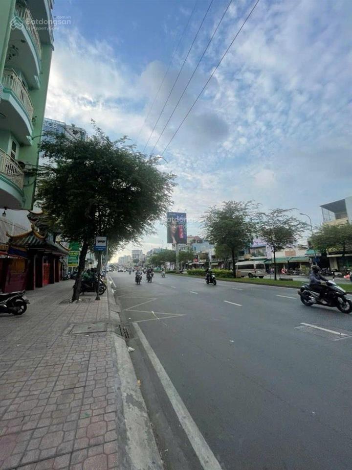 Mặt tiền kinh doanh đỉnh  đường hồng bàng  nhà đẹp 5 tầng