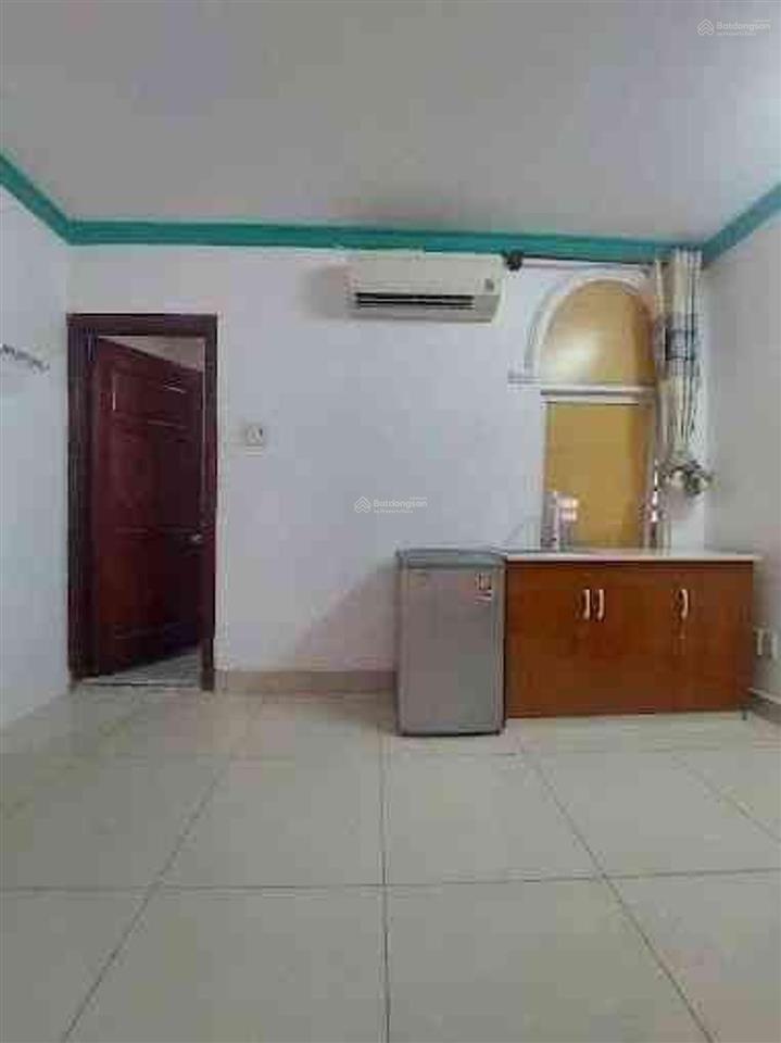 Bán chdv 7 tầng  mặt tiền đường tên lửa  277m²  giá 33 tỷ.