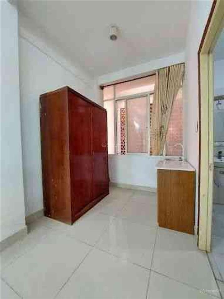 Bán chdv 7 tầng  mặt tiền đường tên lửa  277m²  giá 33 tỷ.