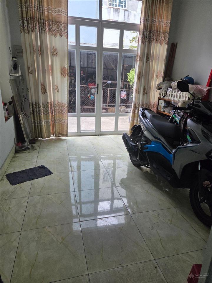 Biệt thự sân vườn gần tỉnh lộ 10 & lê đình cẩn, cạnh khu tên lửa  450m²  giá 33 tỷ