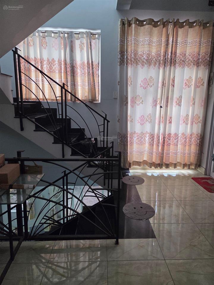 Biệt thự sân vườn gần tỉnh lộ 10 & lê đình cẩn, cạnh khu tên lửa  450m²  giá 33 tỷ