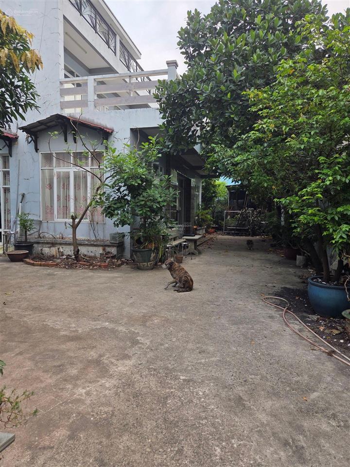 Biệt thự sân vườn gần tỉnh lộ 10 & lê đình cẩn, cạnh khu tên lửa  450m²  giá 33 tỷ