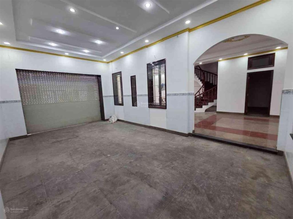 Biệt thự đẹp 2 tầng 240m2(12x20)đường số 3 kdc tên lửa, gần aeongiá 30 tỷ