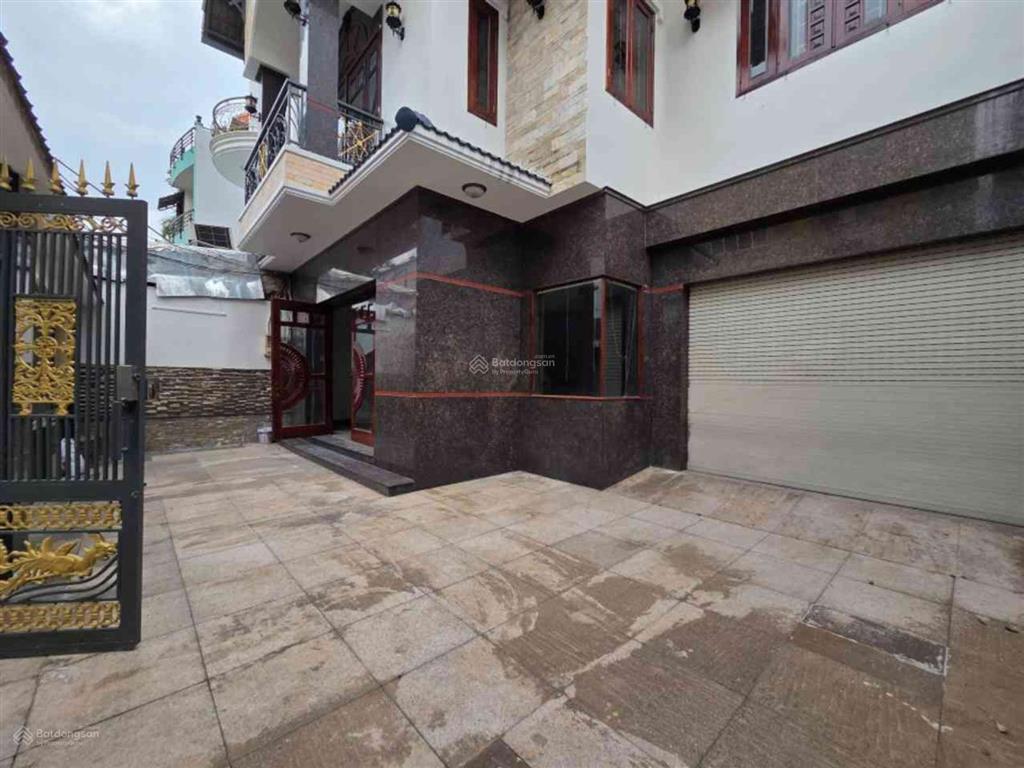 Biệt thự đẹp 2 tầng 240m2(12x20)đường số 3 kdc tên lửa, gần aeongiá 30 tỷ