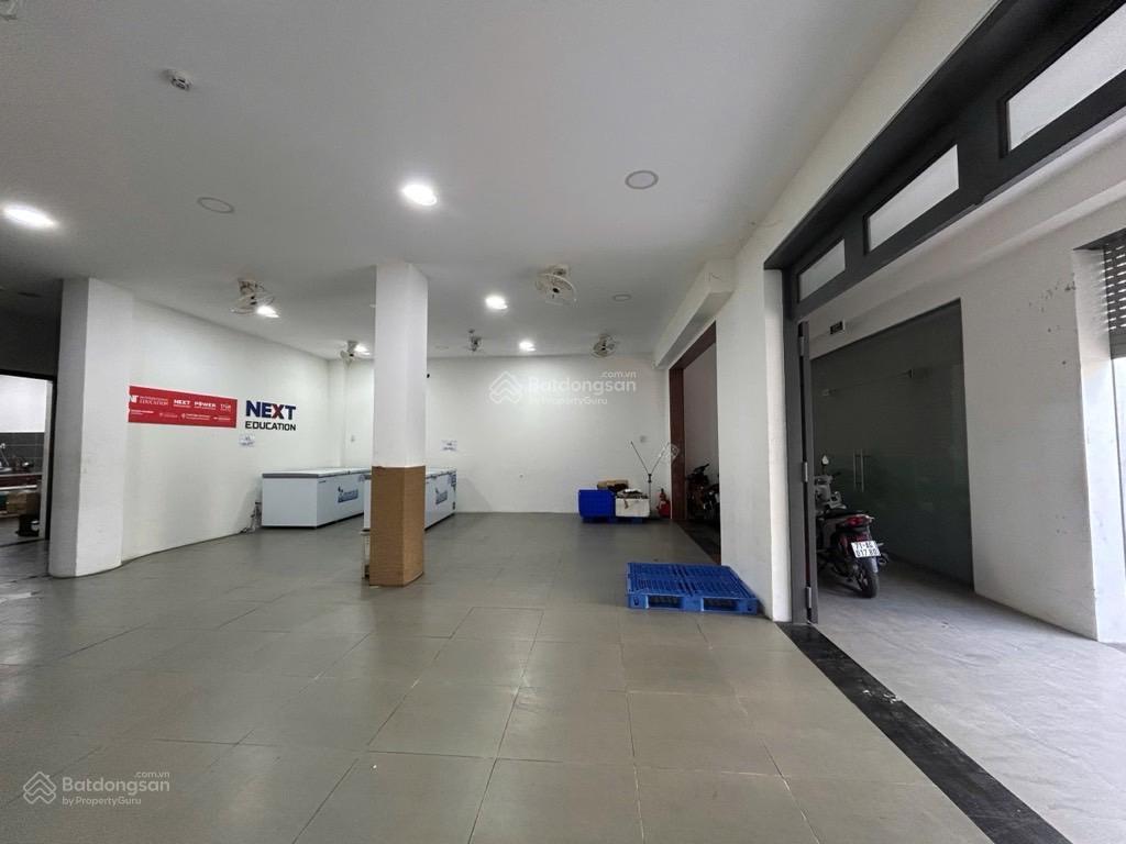 Mặt tiền kd  kdc tên lửa, gần trần văn giàu, ql1  nhà 4 tầng 200m2 (10x20)  giá 23 tỷ