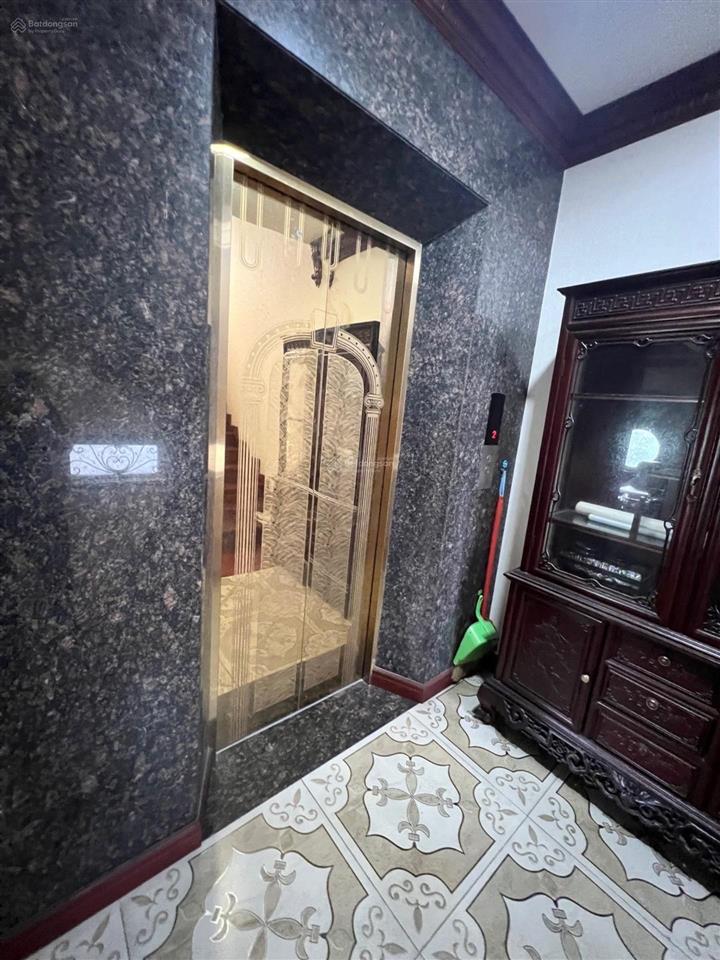 Biệt thự đẹp 4 tầng  đường 12, gần nguyễn thị tú, chợ bình thành  608m2 (20x31)  giá 51.5 tỷ