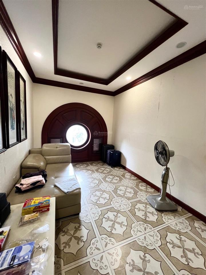 Biệt thự đẹp 4 tầng  đường 12, gần nguyễn thị tú, chợ bình thành  608m2 (20x31)  giá 51.5 tỷ
