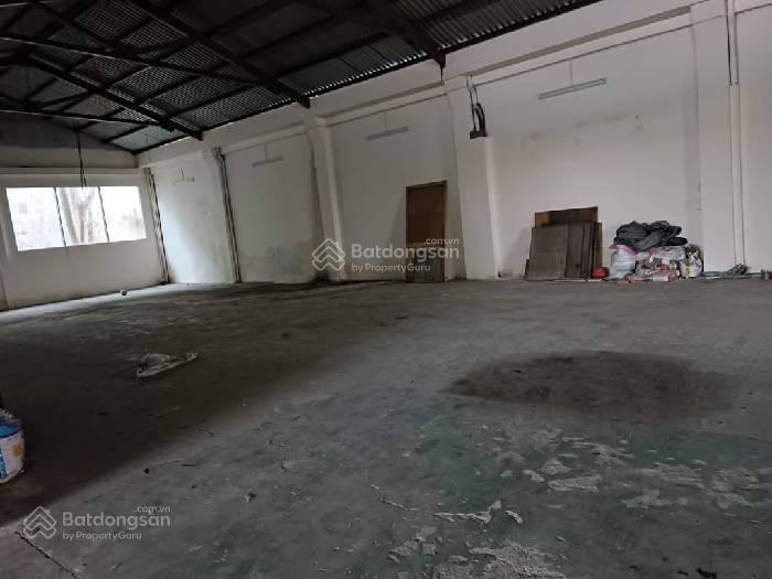 Nhà 2 tầng  hẻm xe tải, đường lũy bán bích  dt 820m2  giá 59 tỷ