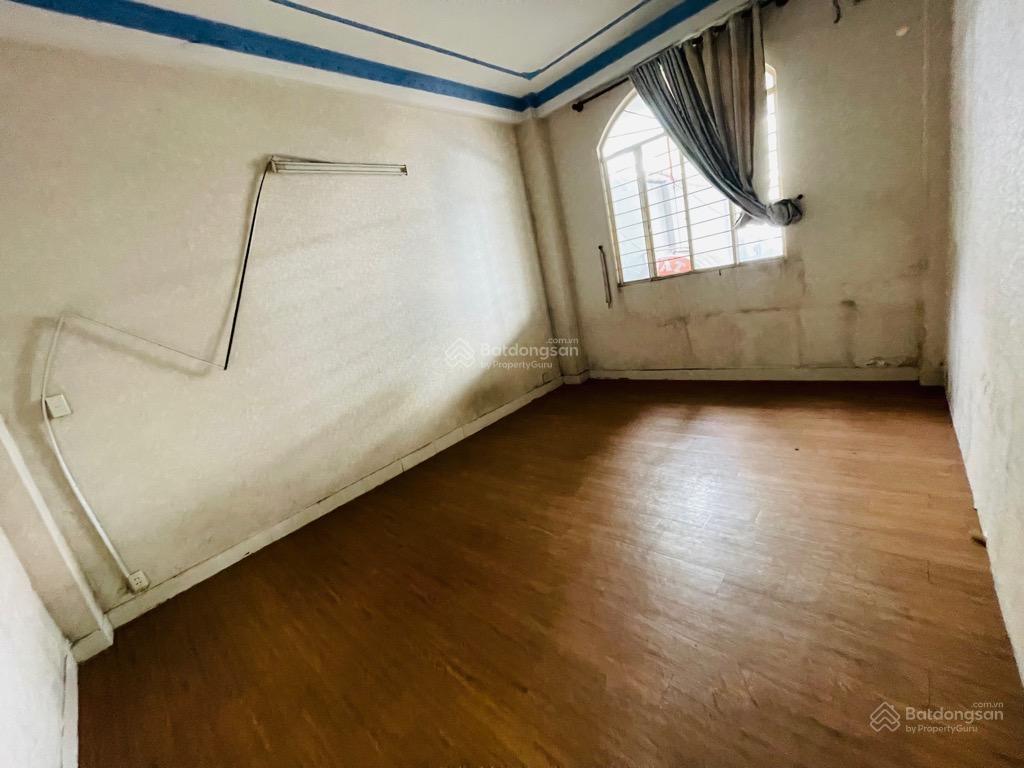 Nhà xưởng 1600m2(27x60)mặt tiền kdđường quốc lộ 1aquận bình tângiá 85 tỷ