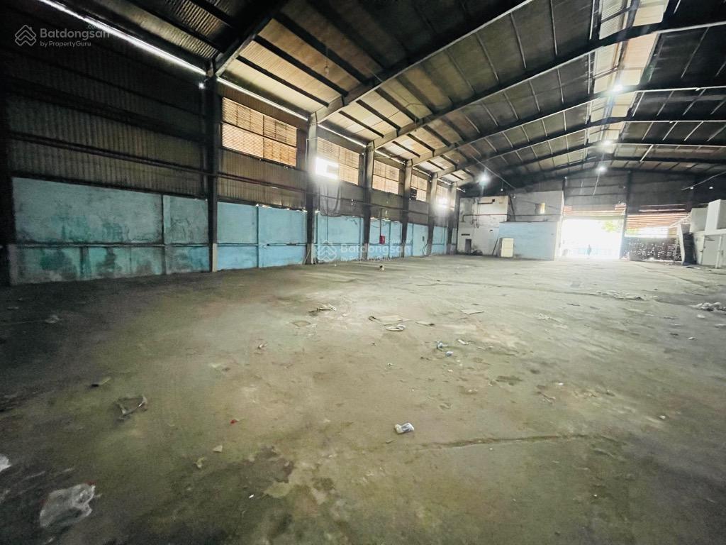 Nhà xưởng 1600m2(27x60)mặt tiền kdđường quốc lộ 1aquận bình tângiá 85 tỷ