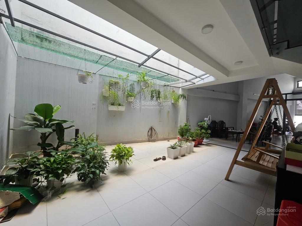 Mặt tiền kd đỉnh  đường lũy bán bích  nhà đẹp 5 tầng 145m2  giá 25.5 tỷ