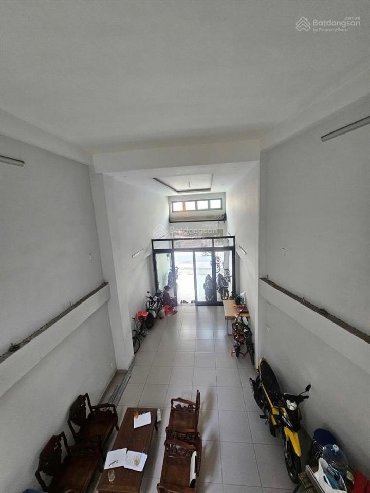 Mặt tiền kd đỉnh  đường lũy bán bích  nhà đẹp 5 tầng 145m2  giá 25.5 tỷ