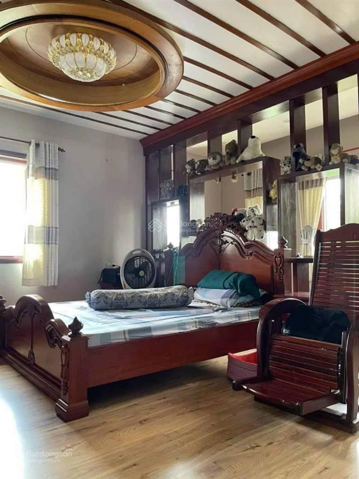 Biệt thự gỗ vip đường an dương vương giáp q6  dt 900m2 (30x30m)  4 tầng  giá 65 tỷ