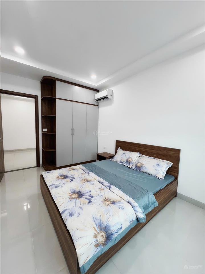 Cho thuê căn góc 2pn 2vs full đồ tại 39 lương khánh thiện.  0373 588 ***