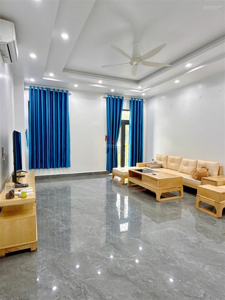 Cho thuê shophouse 5 tầng hoàng huy mall gần aeon mall hải phòng.  0373 588 ***
