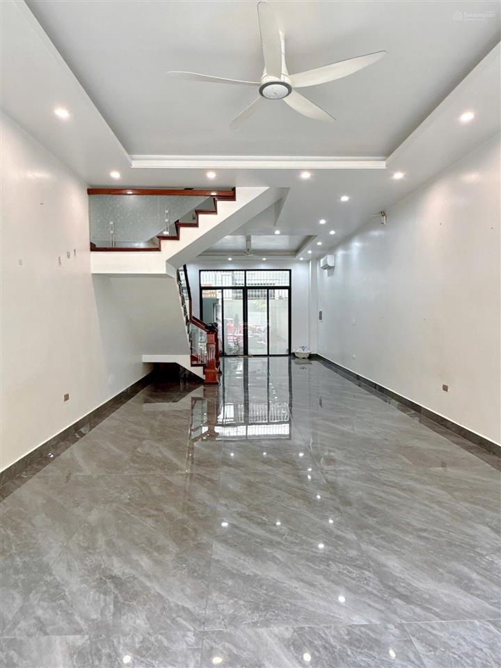 Cho thuê shophouse 5 tầng hoàng huy mall gần aeon mall hải phòng.  0373 588 ***