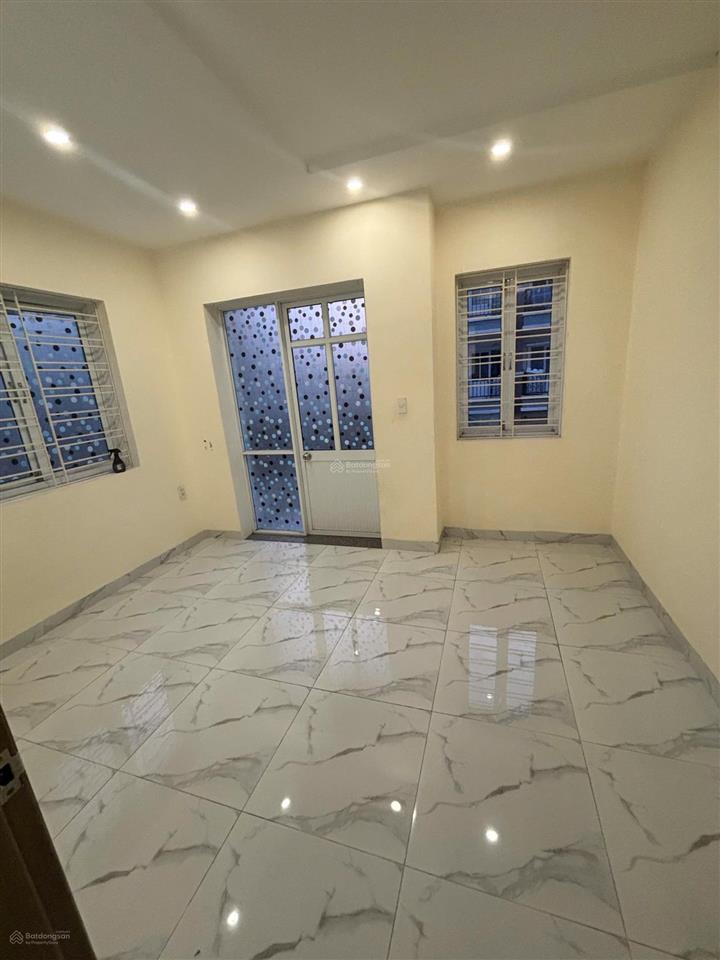 Cho thuê căn hộ góc 2pn hoàng huy an đồng.  0373 588 ***