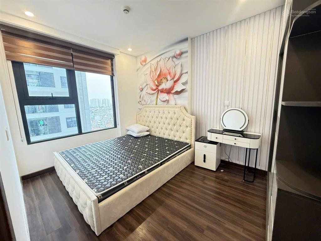 Bán căn 2 ngủ tại hoàng huy commerce.  0373 588 ***