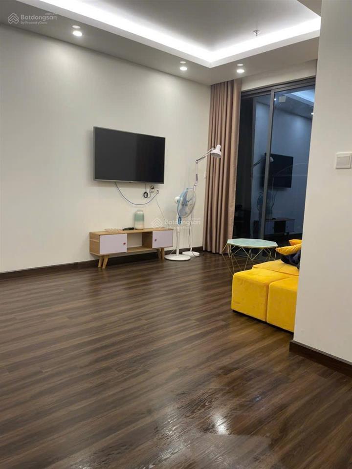 Cho thuê gấp căn hộ full đồ 1,5pn tại hoàng huy grand town.