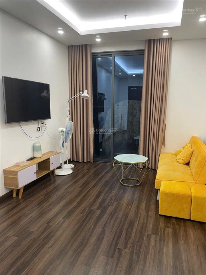 Cho thuê gấp căn hộ full đồ 1,5pn tại hoàng huy grand town.
