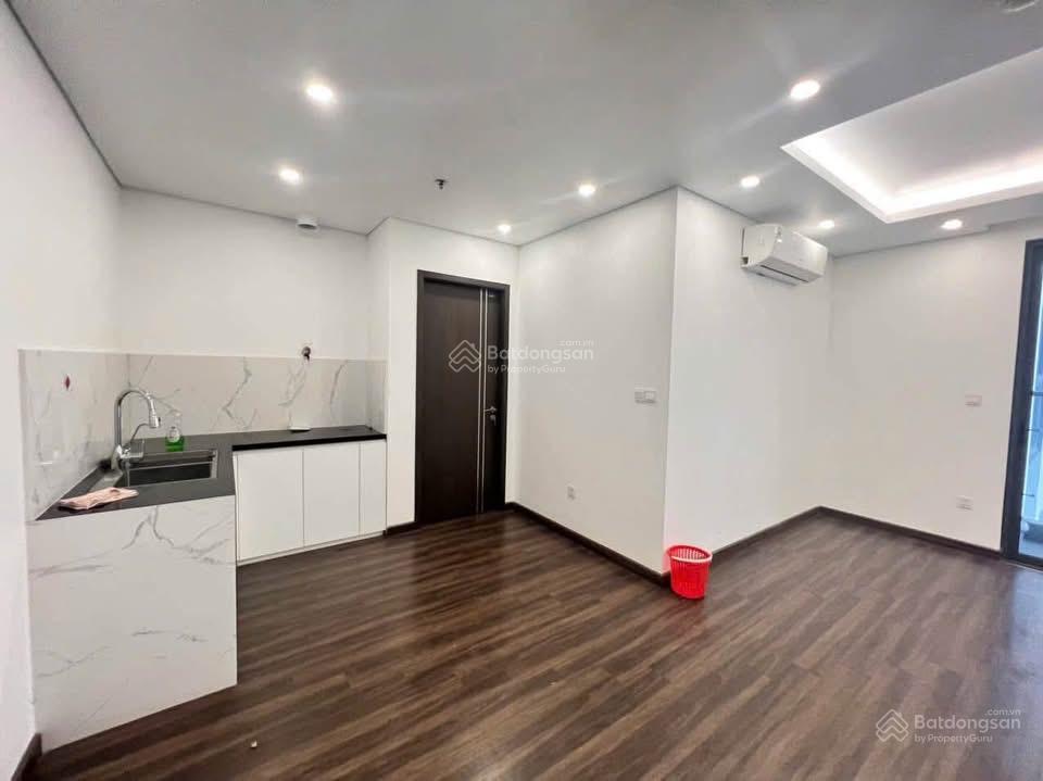 Cho thuê căn hộ 2pn không nội thất tại hoàng huy grand.  0373 588 ***