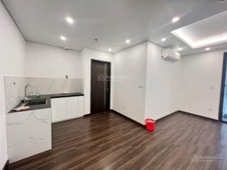 Cho thuê căn hộ 2pn không nội thất tại hoàng huy grand.  0373 588 ***