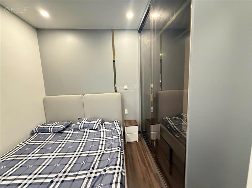 Cho thuê căn hộ full đồ 2pn 2wc tại hoàng huy grand town.  0373 588 ***