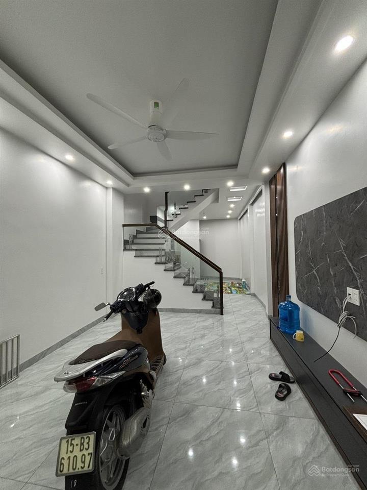 Bán nhà 3 tầng tại cách hạ, nam sơn.  0373 588 ***