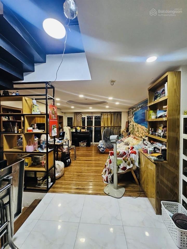 Huỳnh văn bánh  trường sa  hẻm nhựa 8m thông 60m2 6 tầng ( 4.5x13m )  rất đẹp chỉ 15.5 tỷ tl