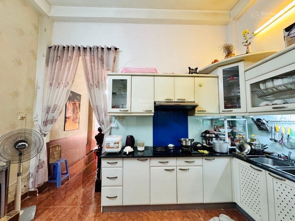 Chỉ 6.3 tỷ  dt 56m2 hẻm xe hơi quang trung p10 gò vấp 3 tầng  chính chủ khu vip cán bộ