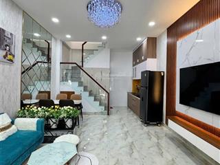 Hẻm 4m ngay huỳnh văn bánh phú nhuận  4 tầng mới đẹp chính chủ bán gấp hiếm có chỉ 6,95 tỷ tl