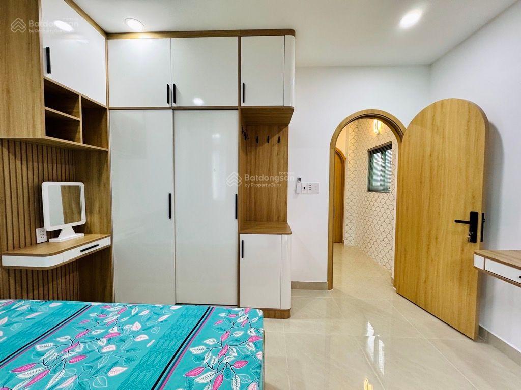 Trần quốc thảo hẻm thông quận 3 42m2 cn đủ 2 tầng 2pn  cạnh mặt tiền  định cư bán gấp 6.35 tỷ