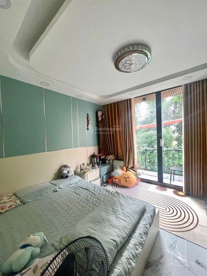 Mặt tiền cầm bá thước phú nhuânn  4 tầng  ngang 4.1m  ở kinh doanh đỉnh  giá chỉ 9.99 tỷ tl