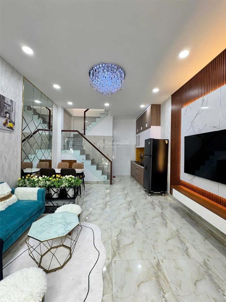 Trường sa p13 phú nhuận 31m2  3 tầng đúc  ngang 4x d8  mới đẹp hẻm 4m cạnh mặt tiền  6,65 tỷ tl