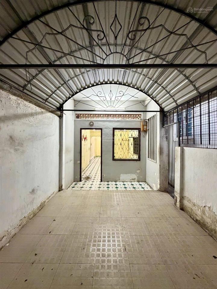 83m2  2 tầng đúc  nhà cũ tiện cải tạo  xây mới  nở hậu  nguyễn khuyến bình thạnh, 8.3 tỷ tl